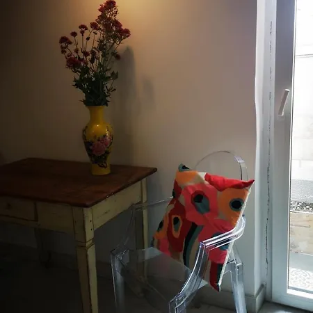 B Apartment