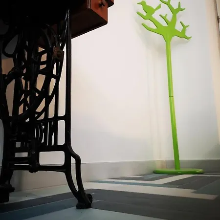 アパート B ツレス